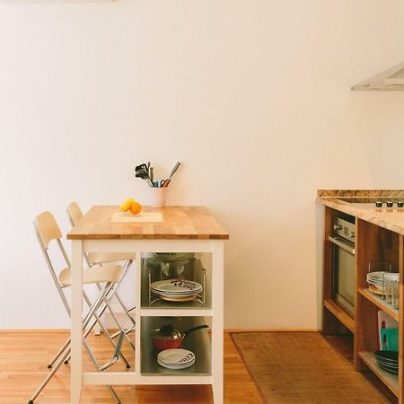 Apartment Savska Загреб Екстериор снимка